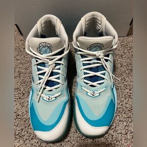 New Balance x Kawhi Snowman Lace-Up Blue size 14 mens